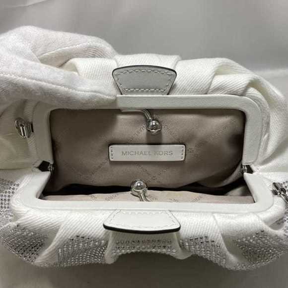 Michael Kors 3-way clutch bag Nora Small ec-23288 White 35T4S7NC5C Unused Cot... - Picture 10 of 11